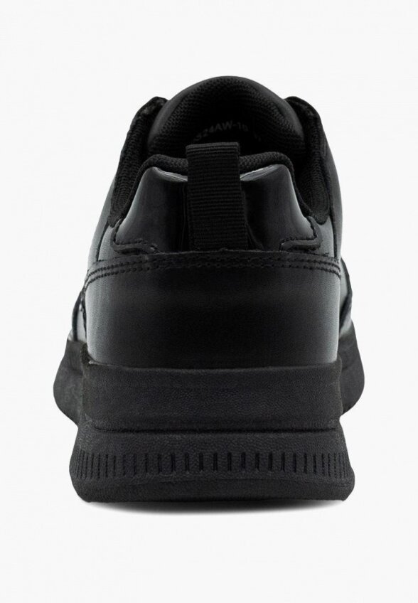 Кроссовки Kari