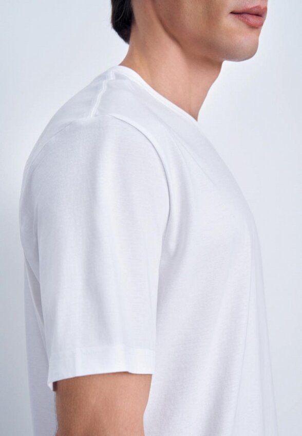 Футболка Finn Flare