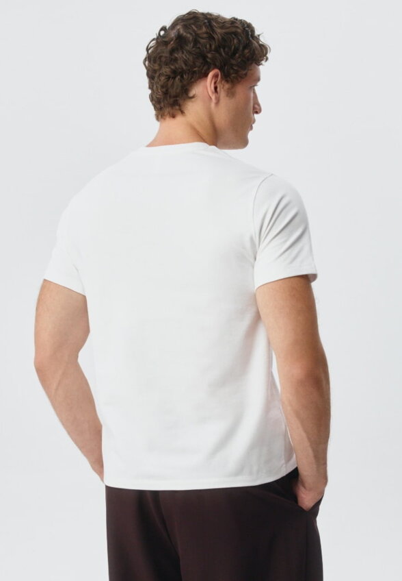 Футболка ADAM SLIM FIT базовая