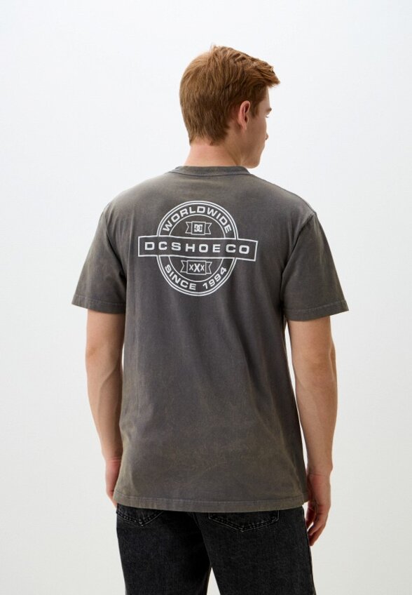 Футболка DC Shoes