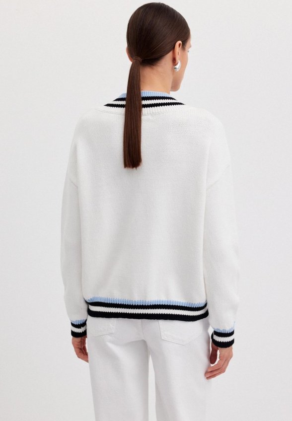 Пуловер Charuel