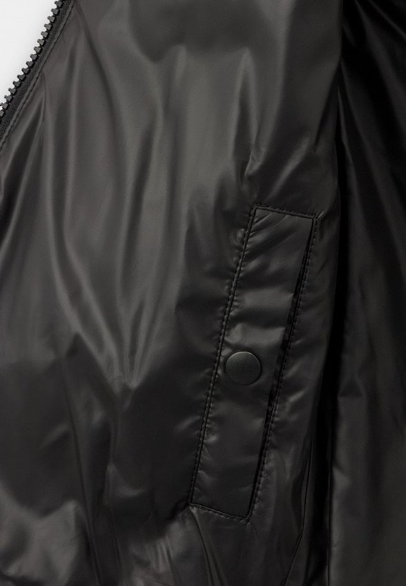 Жилет утепленный Kisu