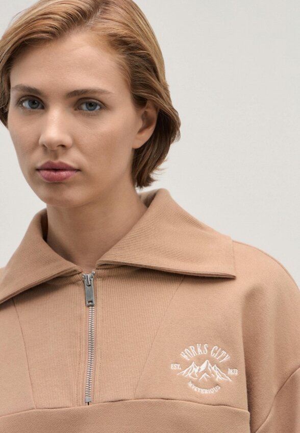 Олимпийка Zarina