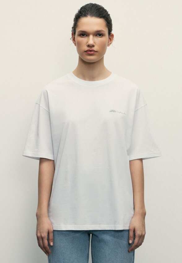 Футболка Zarina