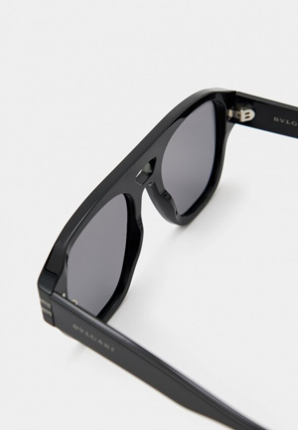 Очки солнцезащитные Bvlgari