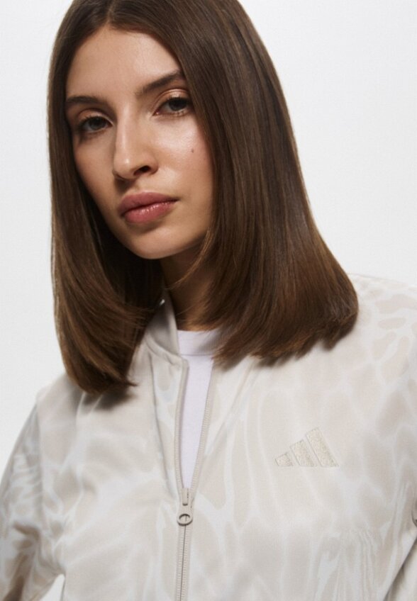 Костюм спортивный adidas