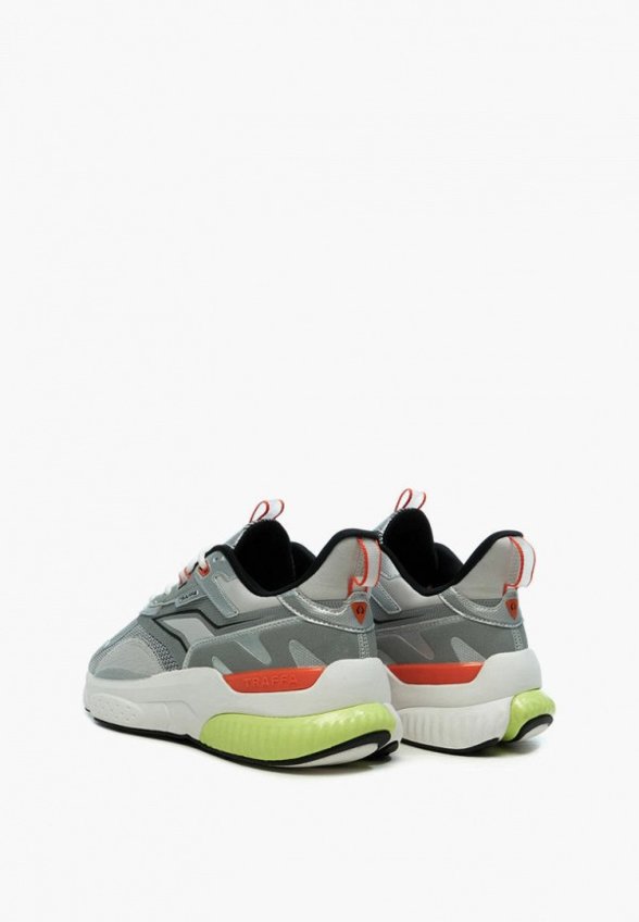 Кроссовки Traffa