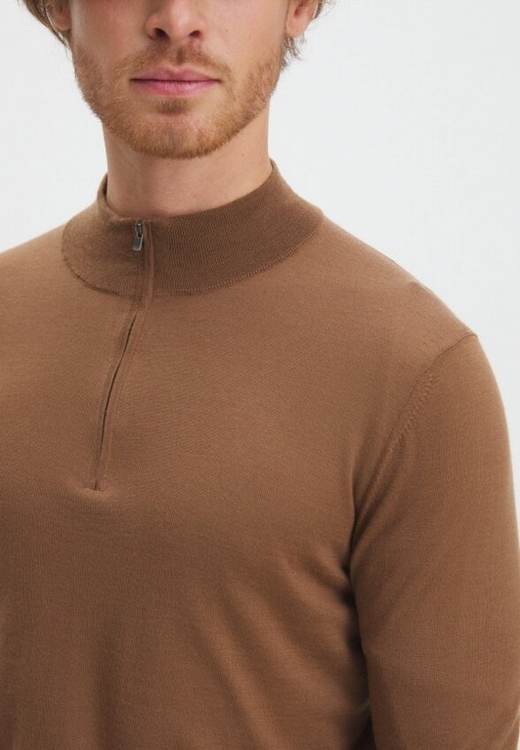 Джемпер Maison David