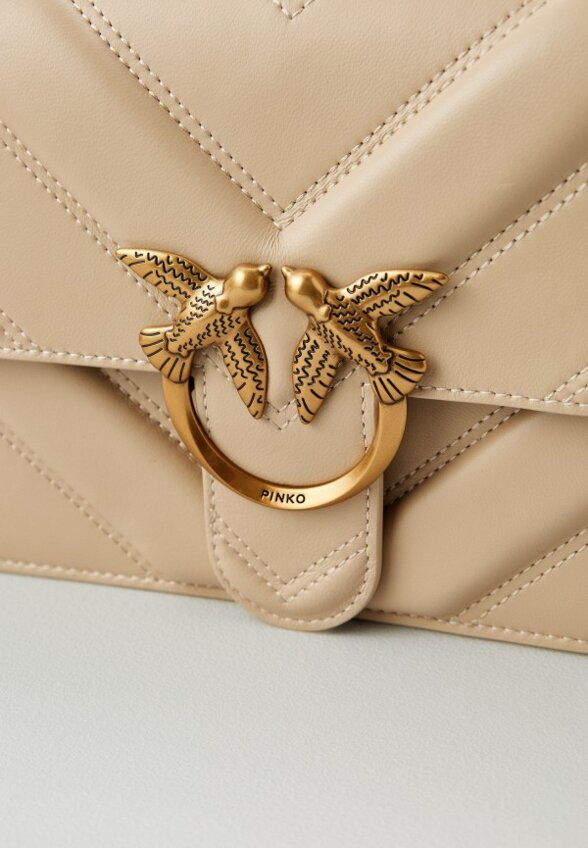 Сумка Pinko