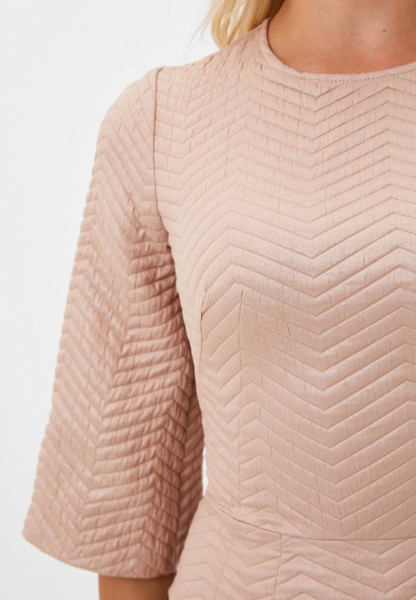 Платье MadaM T