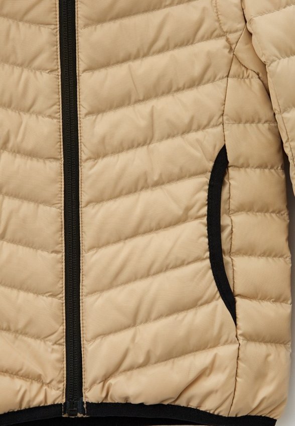 Пуховик Lassie