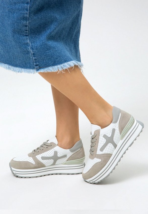 Кроссовки Donna Daniella