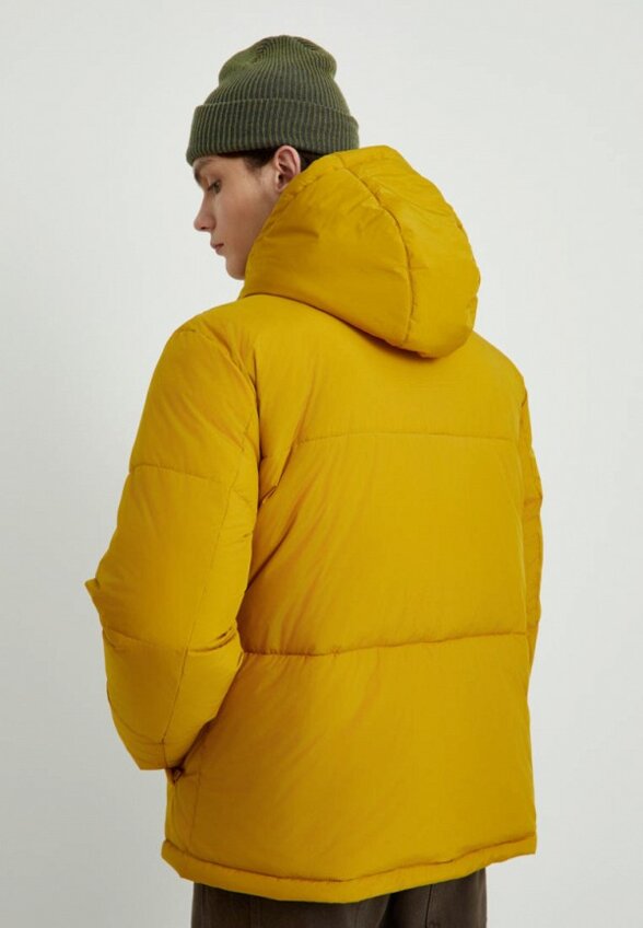 Пуховик Finn Flare