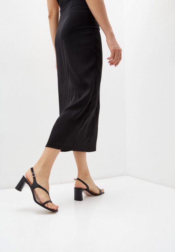 Босоножки Basconi