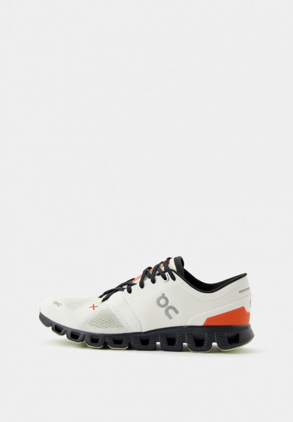 Кроссовки On