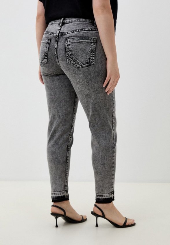 Джинсы MaxRoses