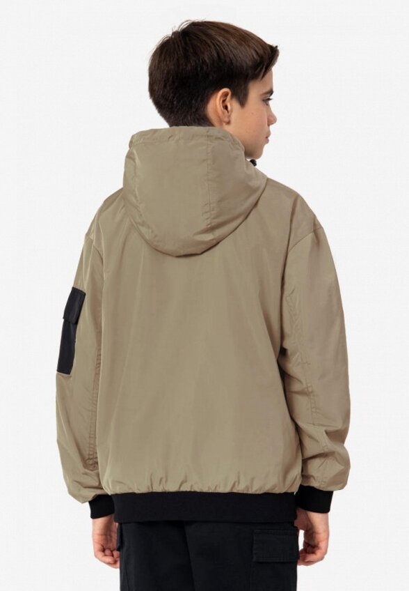 Ветровка Kapika