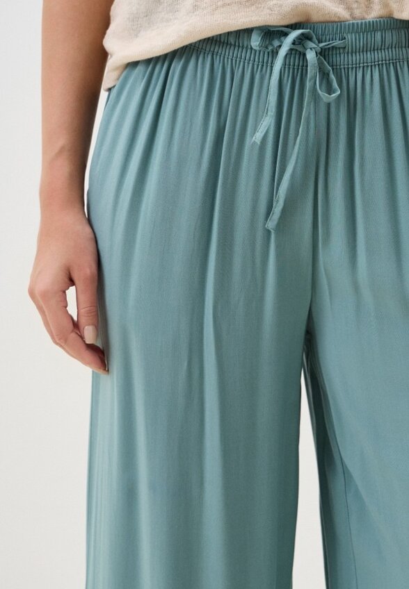 Брюки Terranova