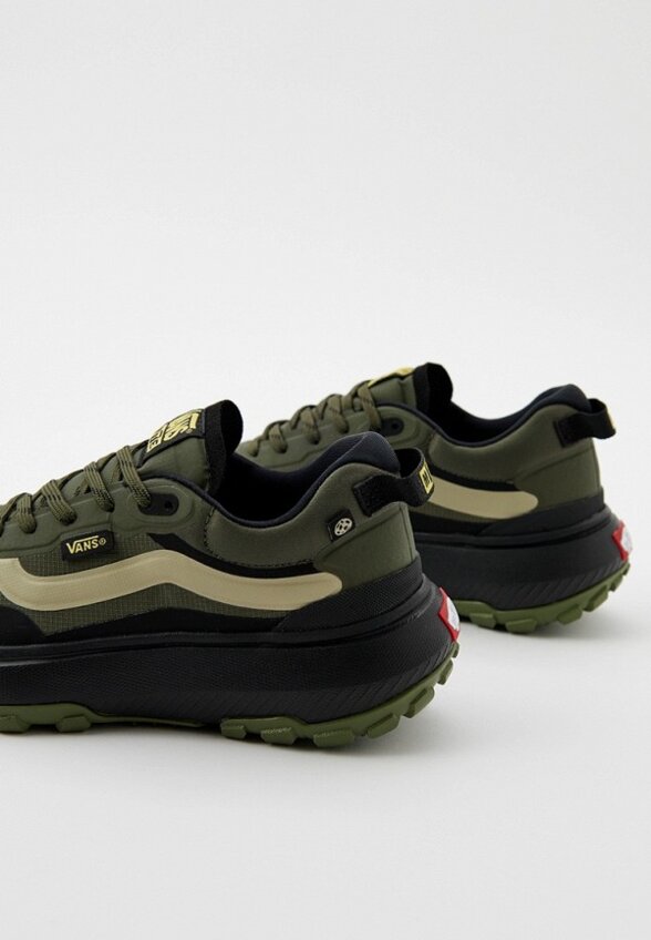 Кроссовки Vans