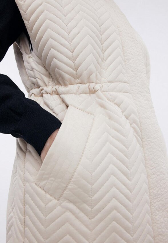 Жилет стеганый Baon