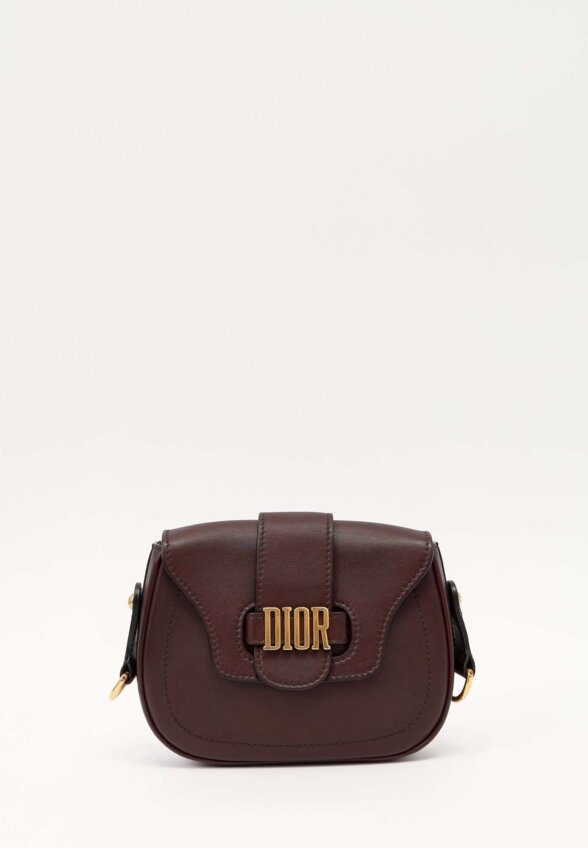 Dior D-Fence