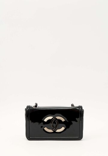 Chanel WOC
