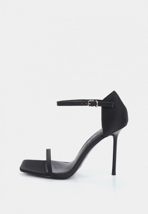 Босоножки Vitacci