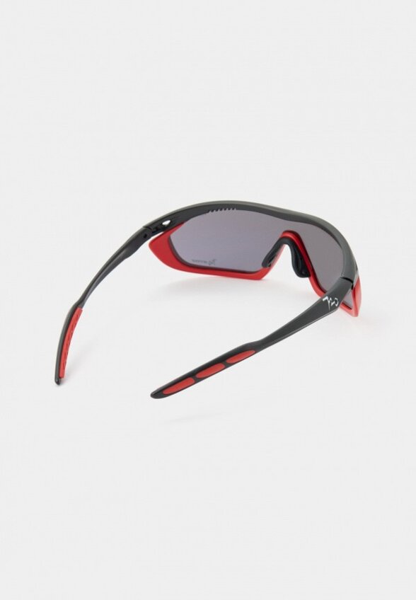 Очки солнцезащитные 720armour