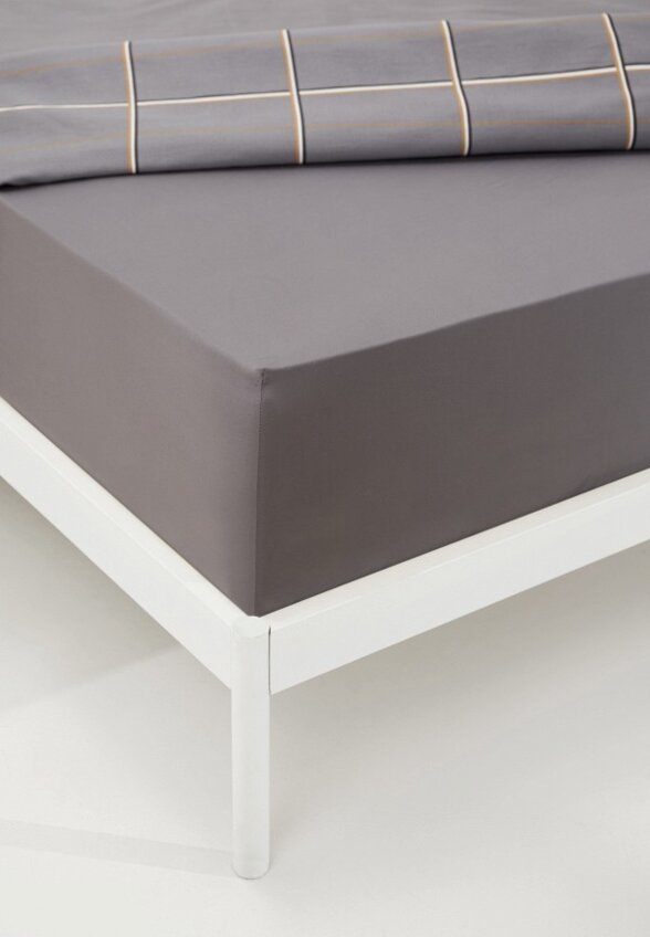 Простыня 2-спальная Boss