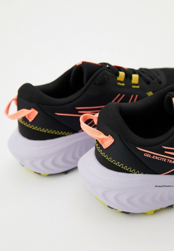 Кроссовки ASICS