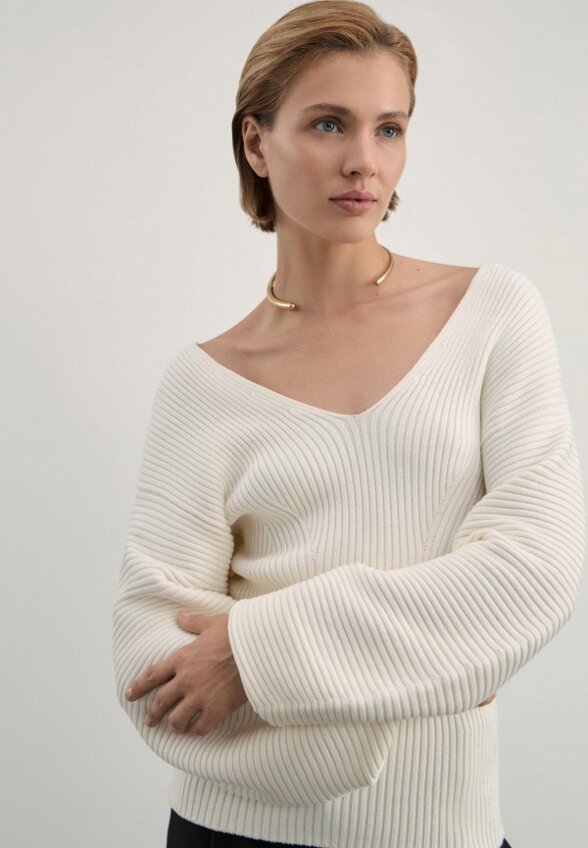 Пуловер Zarina