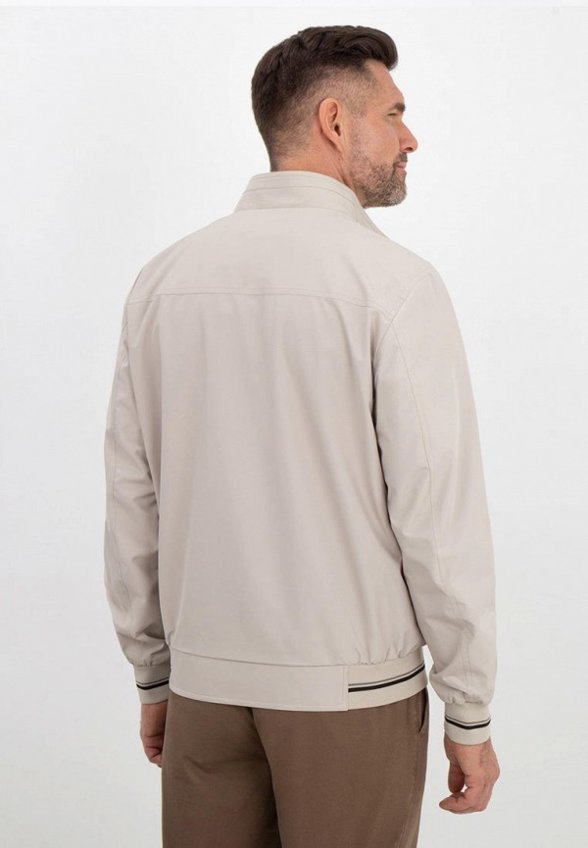 Ветровка Thomas Berger