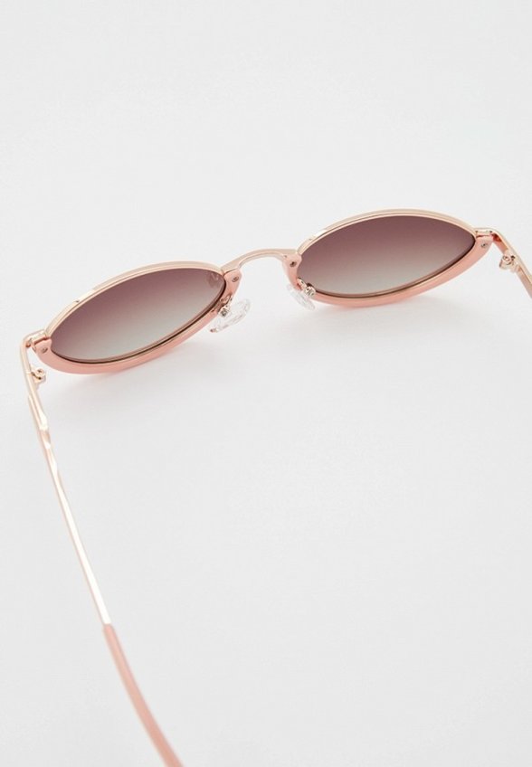 Очки солнцезащитные Rita Bradley