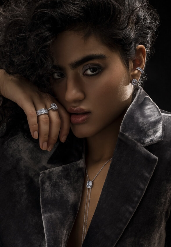 Кафф с фианитами из серебра Багет MIE