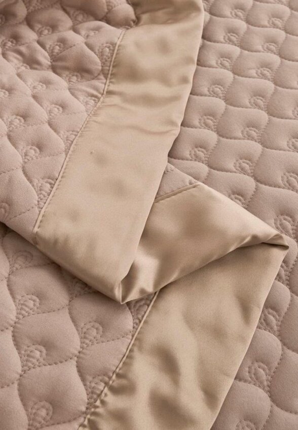 Комплект с покрывалом Sofi De Marko