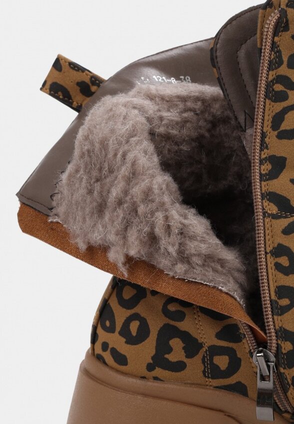 Полусапоги Llevv Group