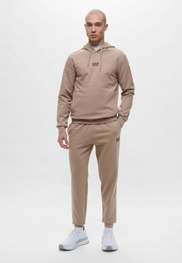 Костюм спортивный EA7