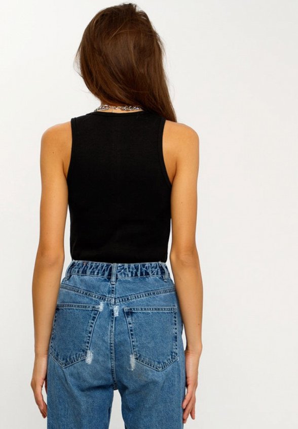 Майка Апрель