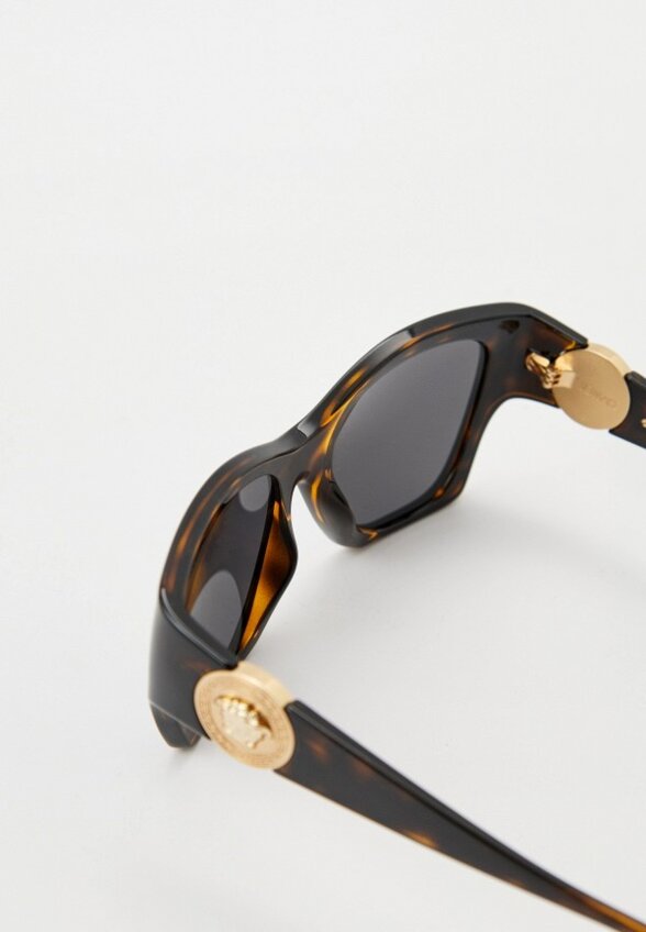 Очки солнцезащитные Versace