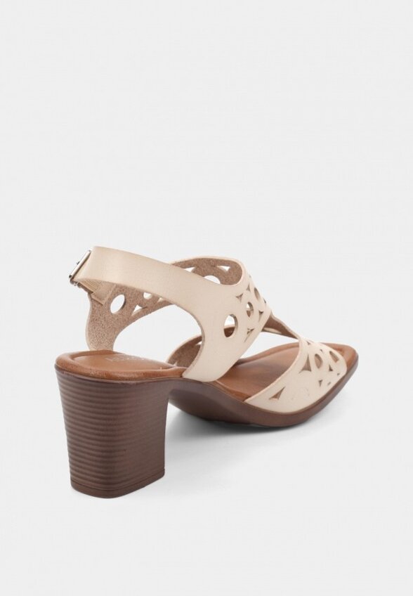 Босоножки Abricot