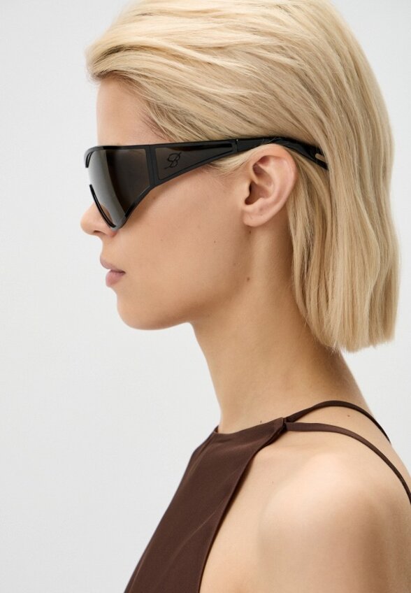 Очки солнцезащитные Blumarine