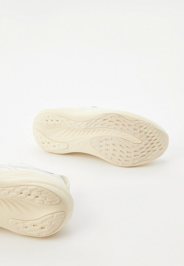 Кроссовки ASICS