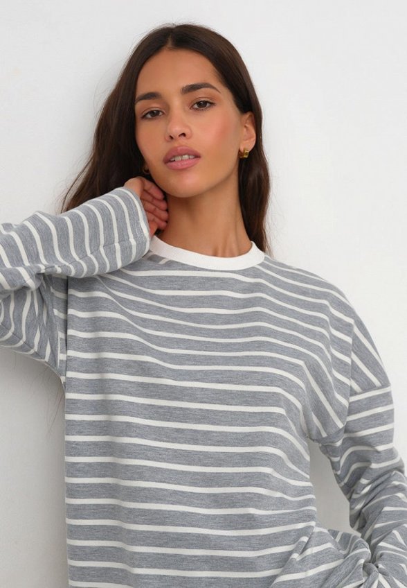 Лонгслив Moontrees