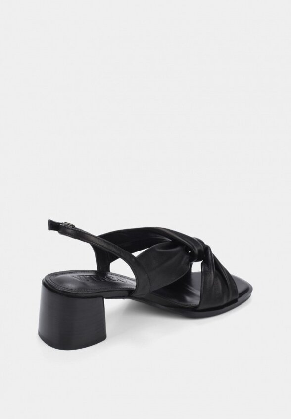 Босоножки Vitacci