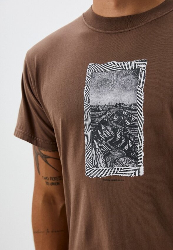 Футболка Volcom