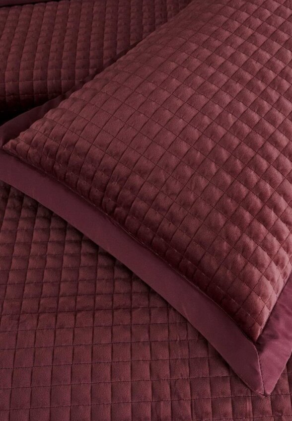 Комплект с покрывалом Sofi De Marko