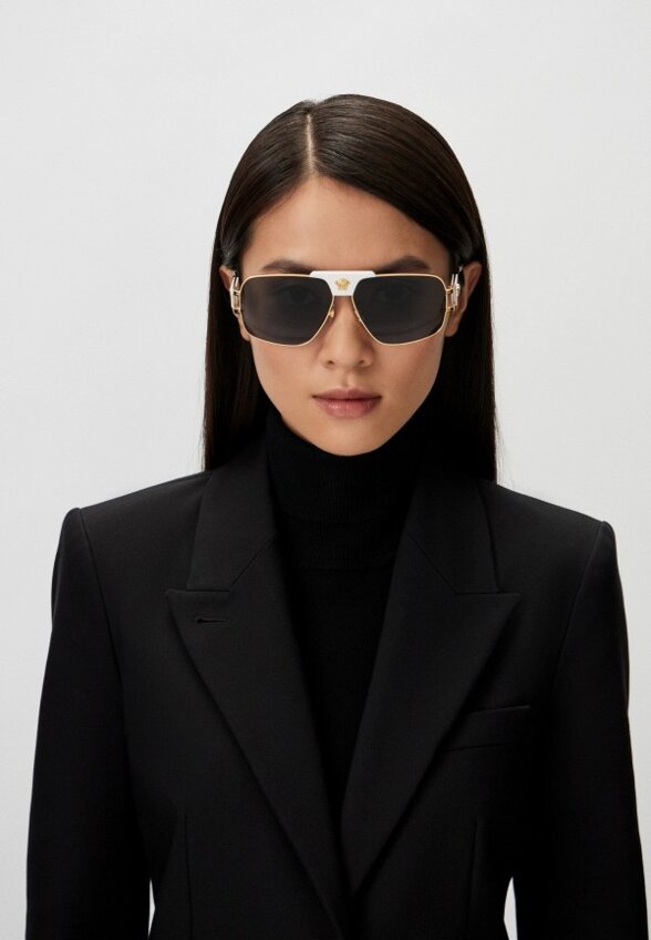 Очки солнцезащитные Versace