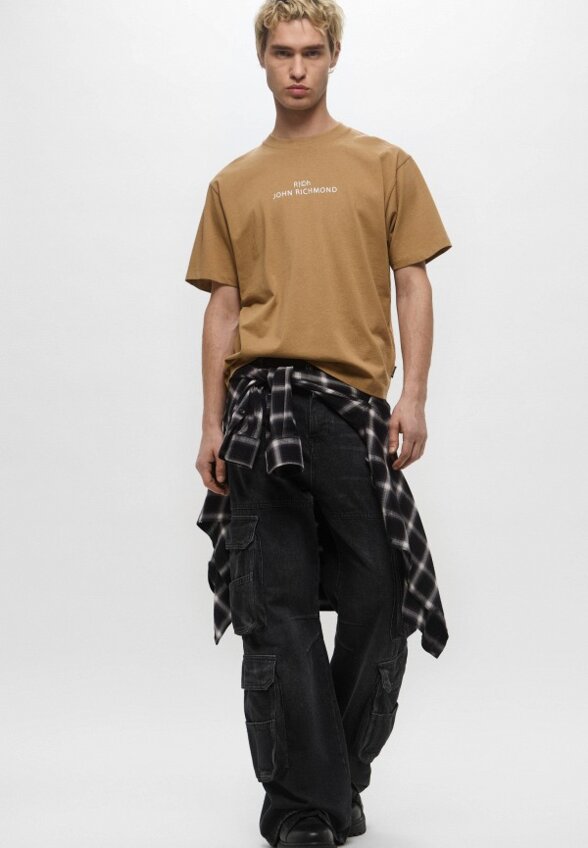 Футболка John Richmond