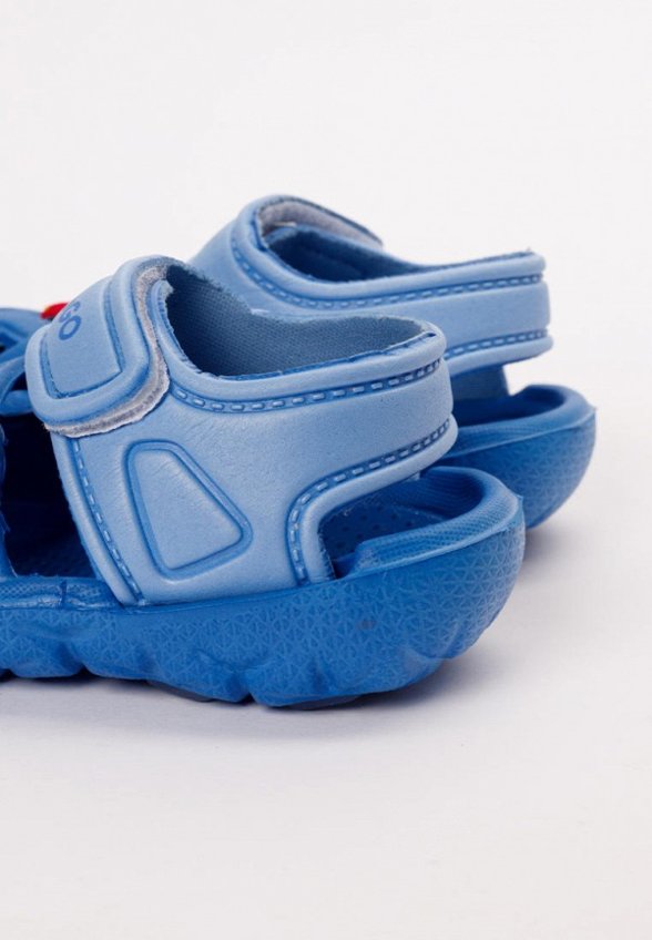 Сандалии Tikkago