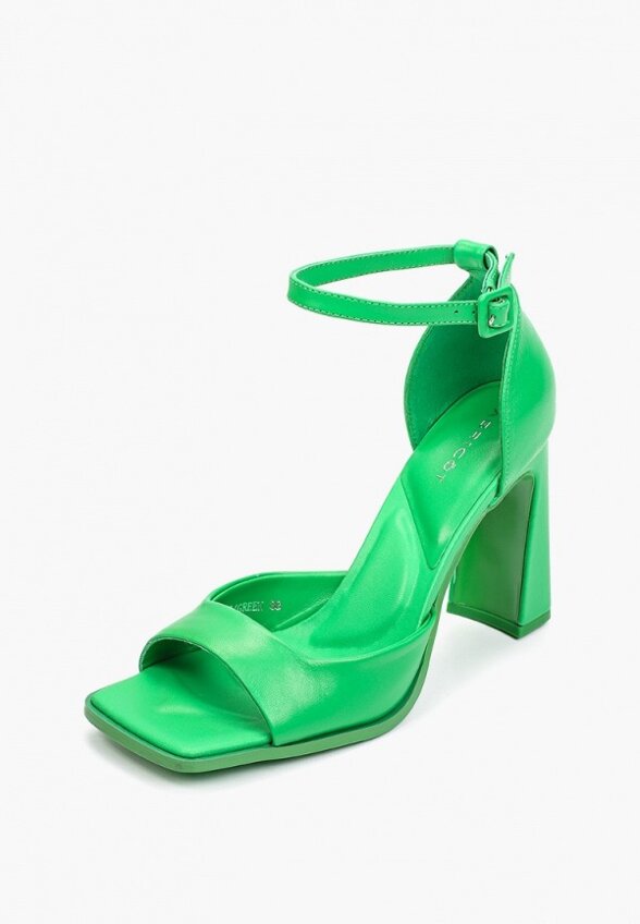 Босоножки Abricot